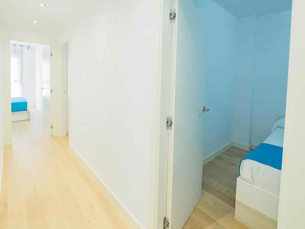 Апартаменты Cubo'S Sea View Pacifico Street & Free Parking Малага
