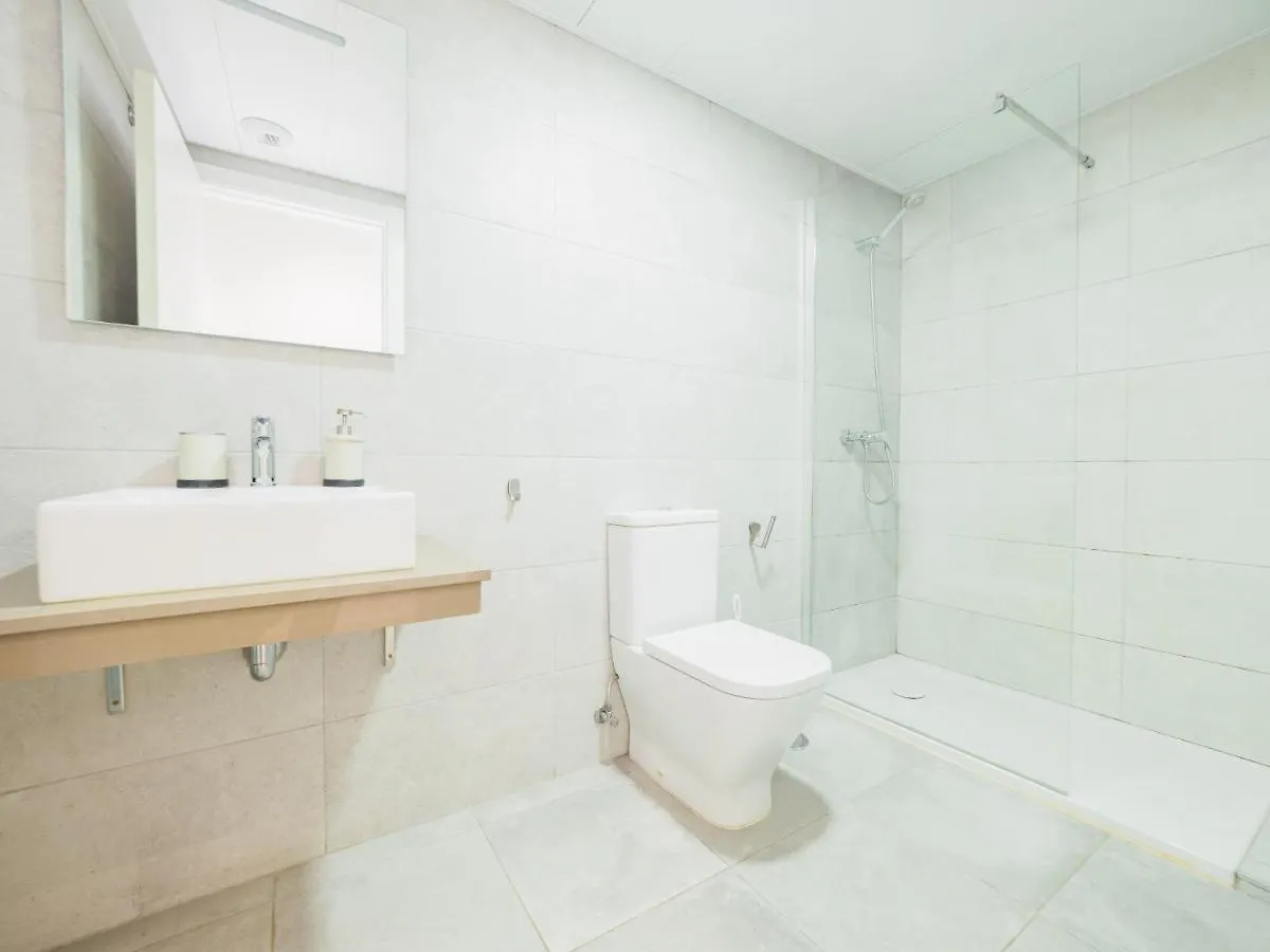 Апартаменты Cubo'S Sea View Pacifico Street & Free Parking Малага